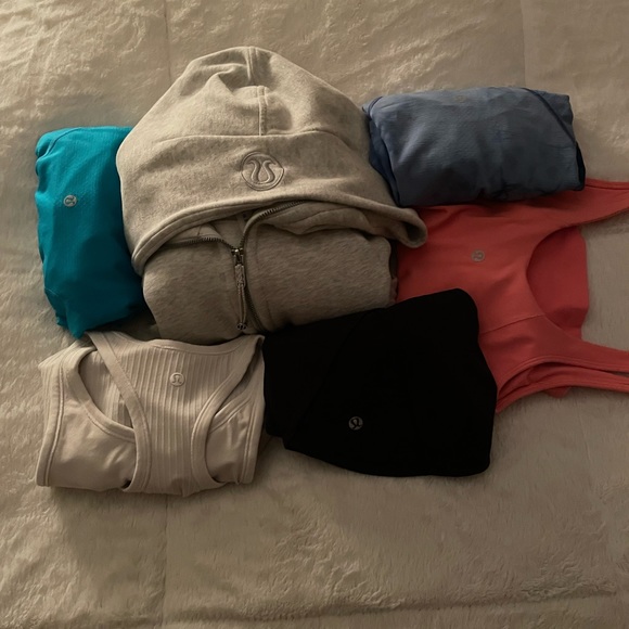 My lululemon collection - Picture 9 of 13